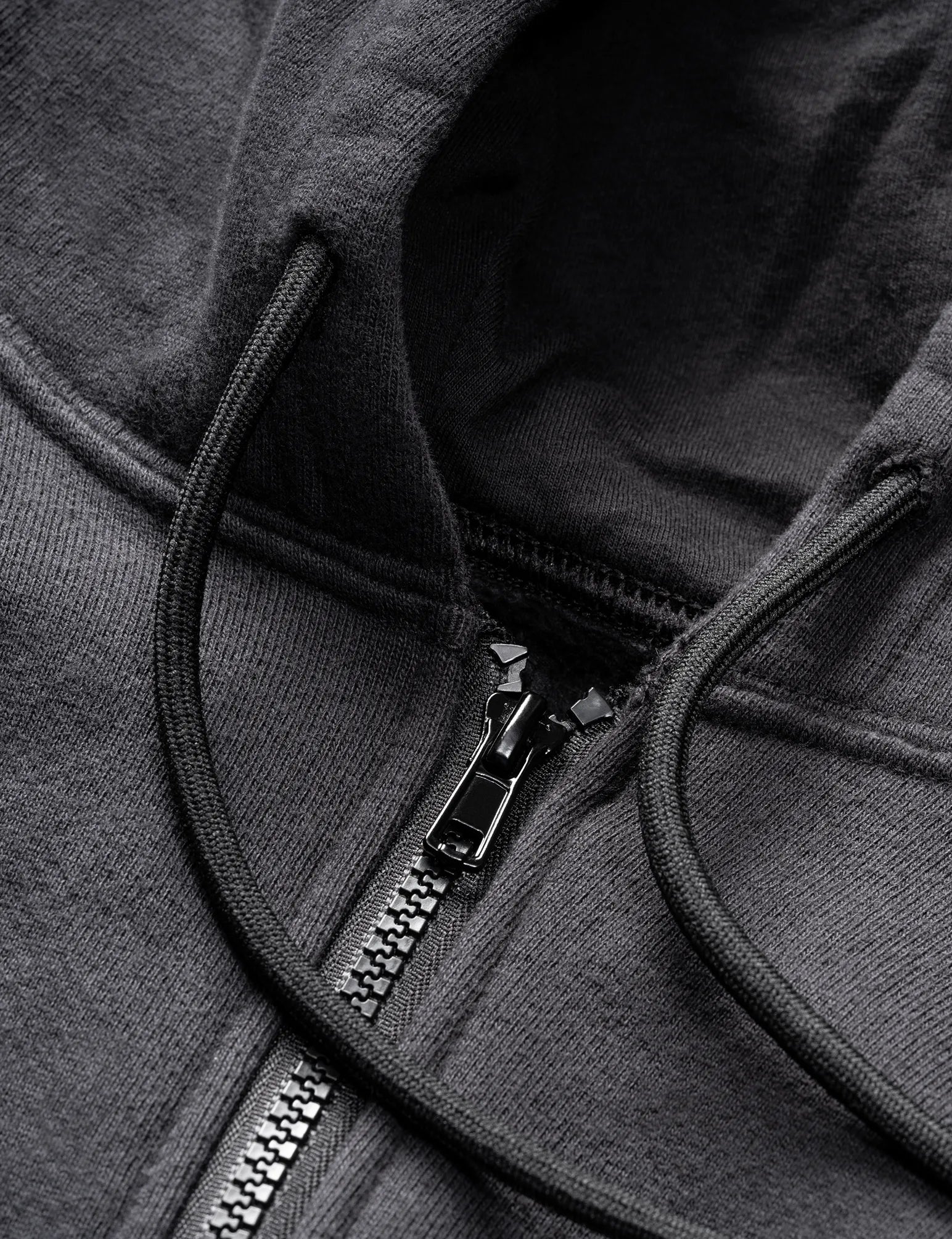 THE 100 KILO ZIP - RETIRED STYLE - Image 8