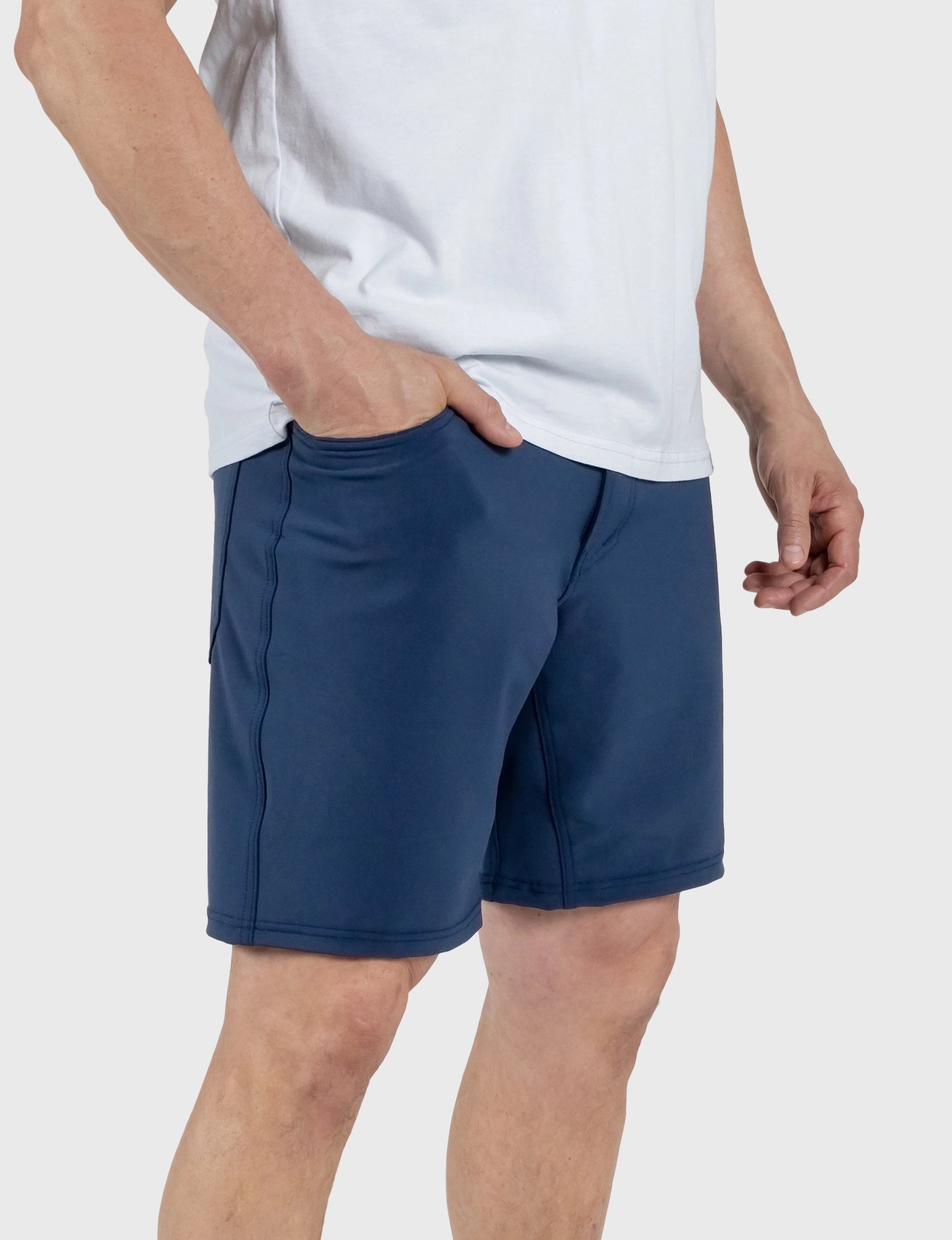 VRSA LITE STRETCH PERFORMANCE SHORT 9 - Image 5