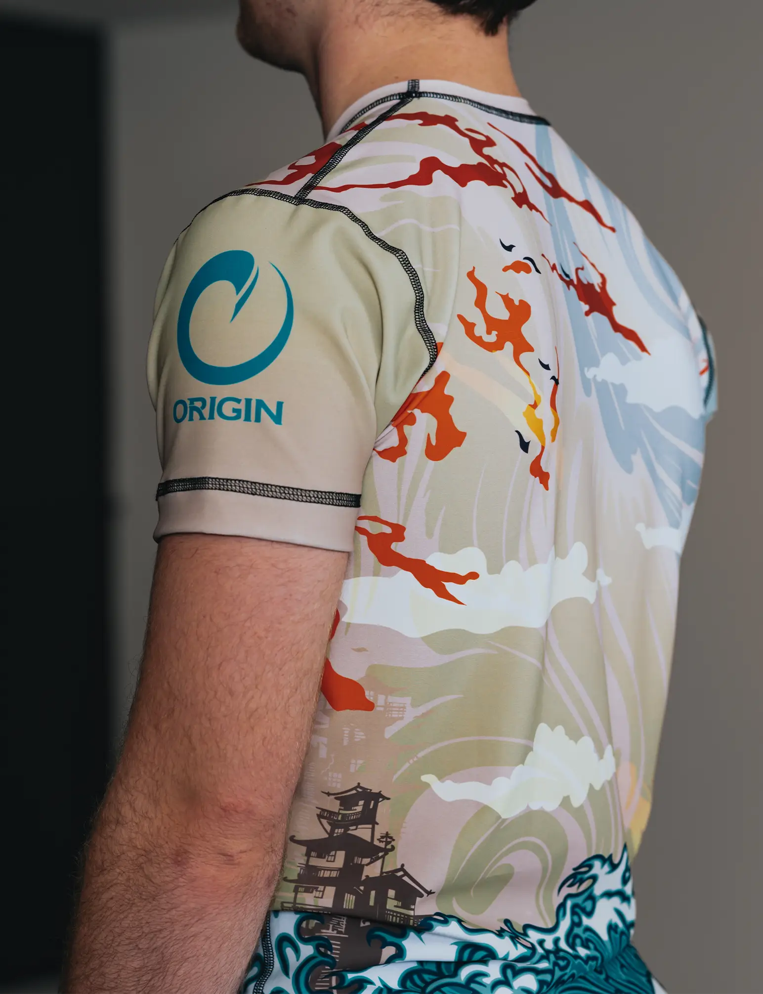 ROOTS DRAGON SS COMPRESSION FIT RASHGUARD - Image 4